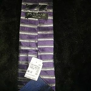 Jos a banks nwt mens tie